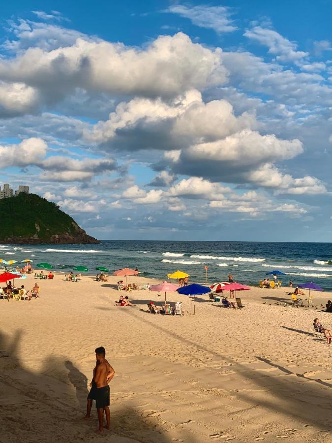 Lindo Apto Com Piscina A 150M Da Praia Do Tombo Гуаружа Екстериор снимка