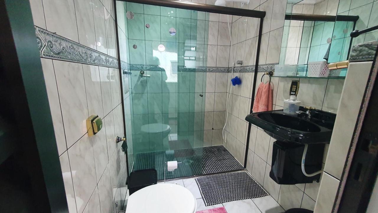 Lindo Apto Com Piscina A 150M Da Praia Do Tombo Гуаружа Екстериор снимка
