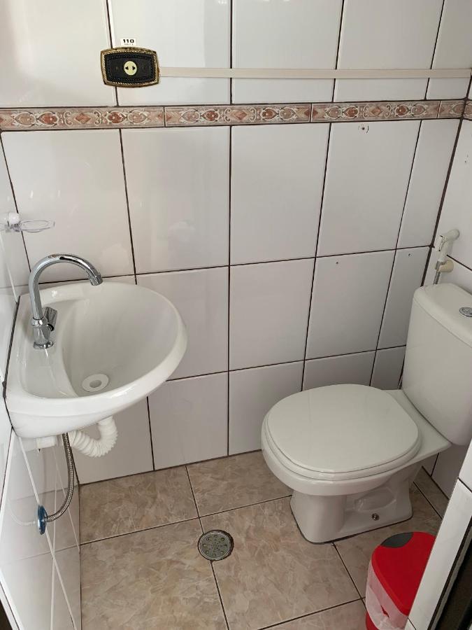 Lindo Apto Com Piscina A 150M Da Praia Do Tombo Гуаружа Екстериор снимка
